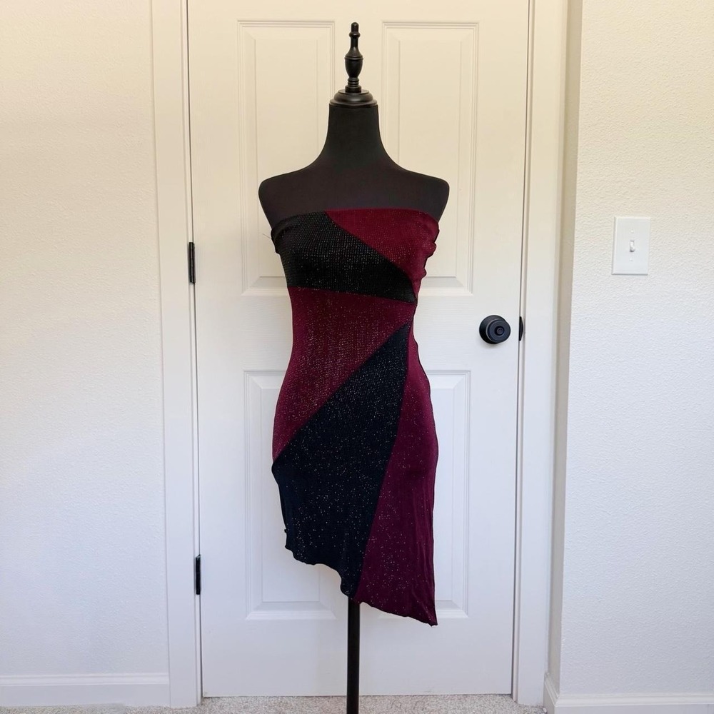 Vintage M Collection Black & Burgundy Glitter Asymmetrical Dress — Size S